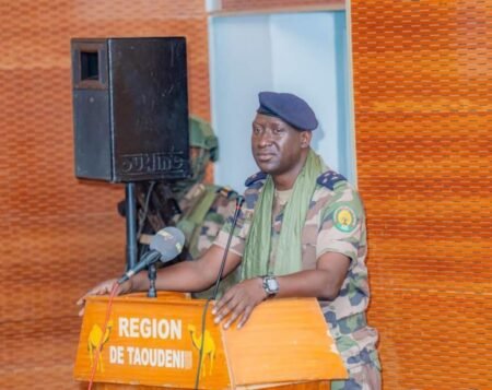 Visite du ministre Ismaël Wagué à Taoudeni et Tombouctou : entre écoute des populations, sport et actions citoyennes