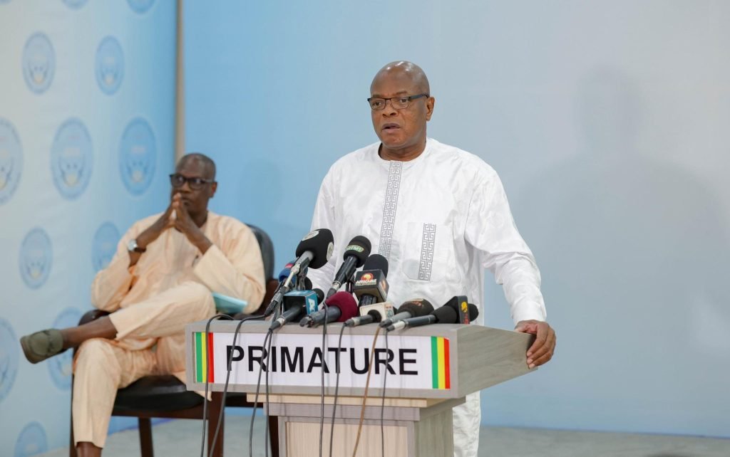 Pénurie de carburant: Un appel au calme