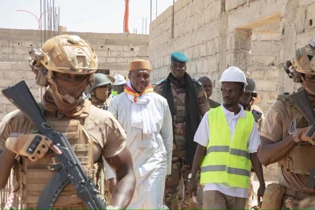 Mali : Le PM malien lance plusieurs projets d’envergure à Tombouctou