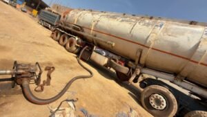 Coup de filet à Kayes : 45 000 litres de gasoil saisis en plein transvasement !