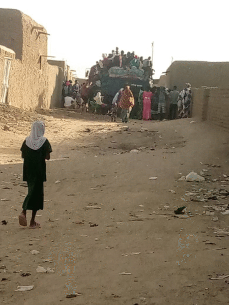 LÉRÉ, RÉGION DE TOMBOUCTOU : DES HABITANTS FUIENT LES LIEUX FACE À L’ANNONCE D’UN BLOCUS PAR LES TERRORISTES