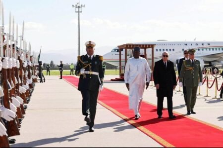 Tiani à Alger sur fond de normalisation diplomatique