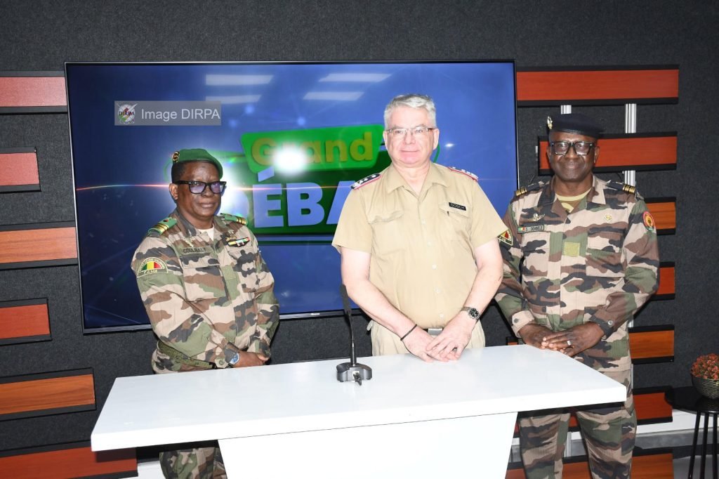 COOPERATION MILITAIRE : l’attaché de défense allemand en visite à la Direction de l’Information et des Relations Publiques des Armées.