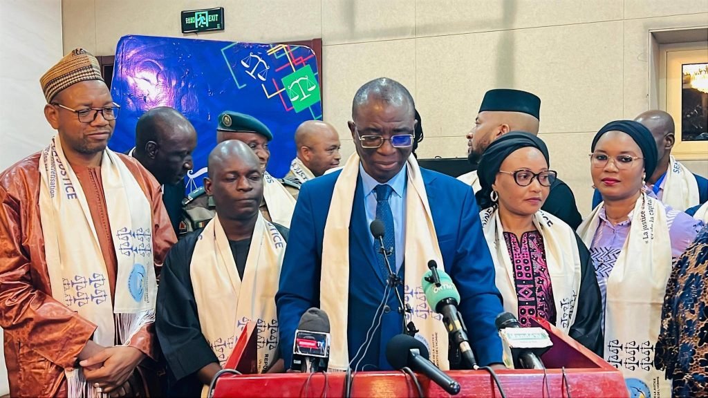 Communiqué du Ministère de la Justice : Ajustements techniques en cours pour la plateforme e-Justice